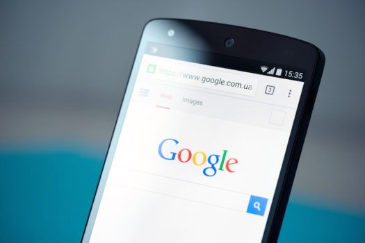 Google広告、スマートフォン検索結果で、広告が３つ表示された影響の分析