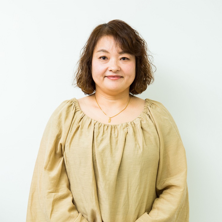 アタラ株式会社 勝間田麻理 (Mari Katsumata)